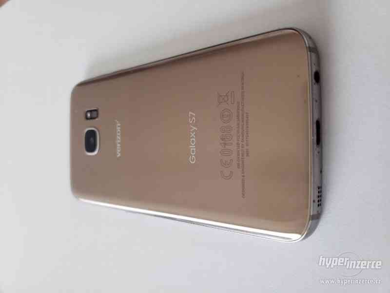 Zlaty Samsung Galaxy S7 - foto 2