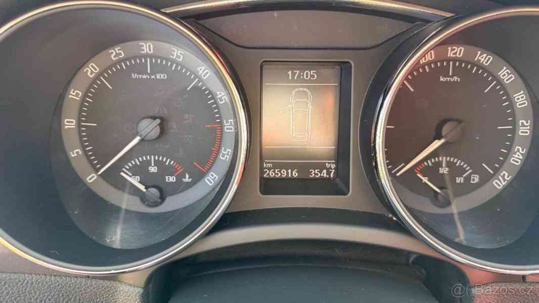 Škoda Superb 2,0   II Facelift TDI 103 kW - foto 10