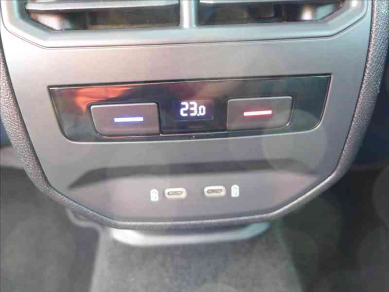 Cupra Formentor 2,0 TSI 228KW 4x4 BREMBO DPH - foto 16