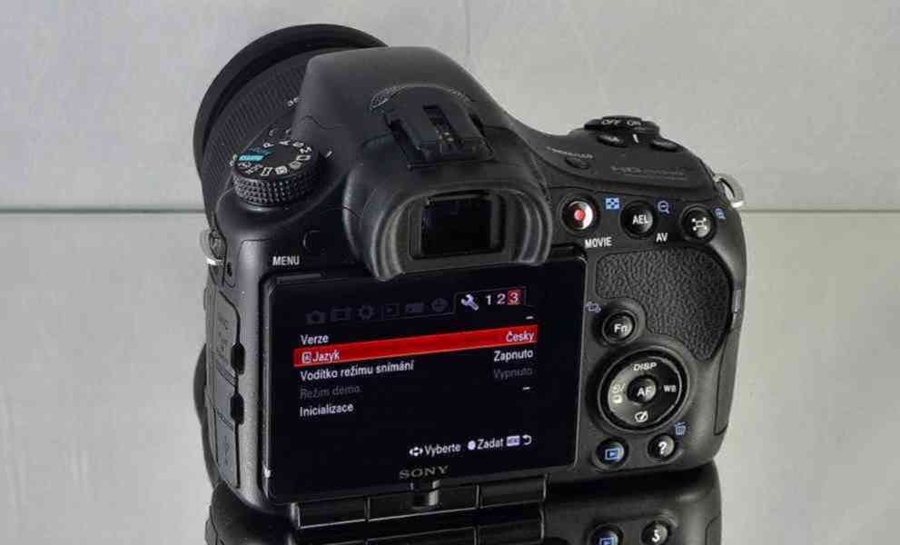 Sony SLT-A65 + 18-55mm *24 MPix*Full HDV* 5100 Exp - foto 8