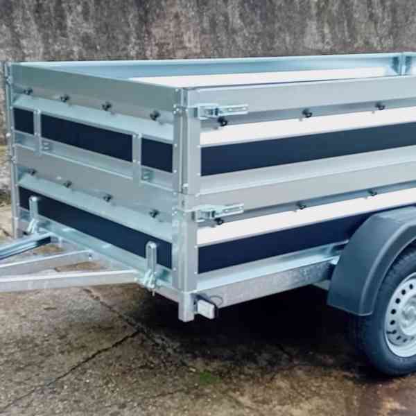 Přívěsný vozík brzděný 1300Kg, 3,0m x 1,5m, DPH - foto 20