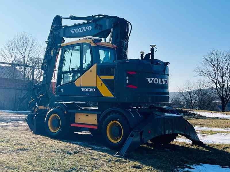 Kolové rypadlo Volvo EWR150E (Možnost leasingu) - foto 3