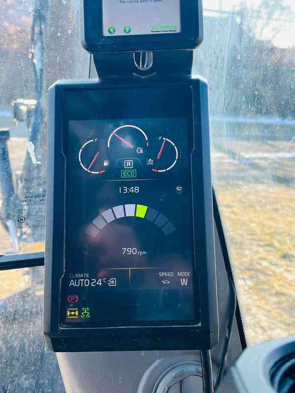 Kolové rypadlo Volvo EWR150E (Možnost leasingu) - foto 13