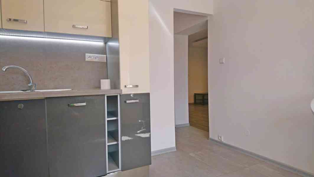 Pronájem 3+1, 67m2 (zahr., sklep) (Chrastava - Školní)  - foto 3