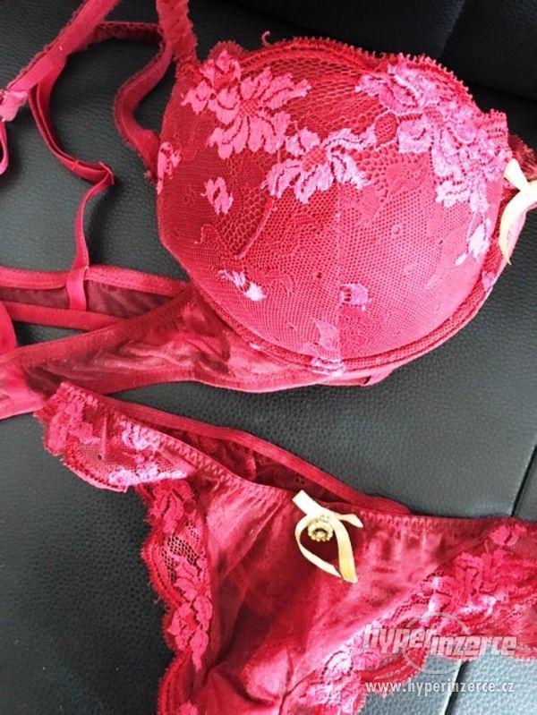 Luxusní set spodního prádla - červená Chantelle - foto 3