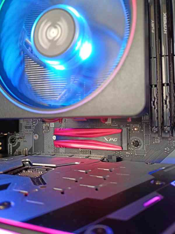 🚀 HERNÍ PC RYZEN 5 5600, 32GB RAM, RX 5700XT NITRO+, SSD 🚀 - foto 4
