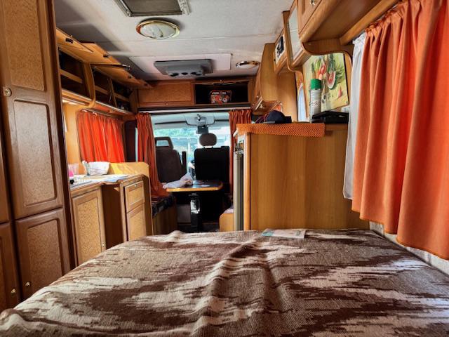 Obytný automobil RENAULT MIRAGE MASTER 3.5T 2.8DTI - foto 16