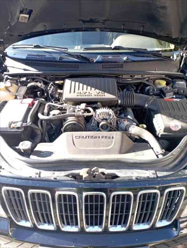 Jeep Grand Cherokee 4,7 - foto 6
