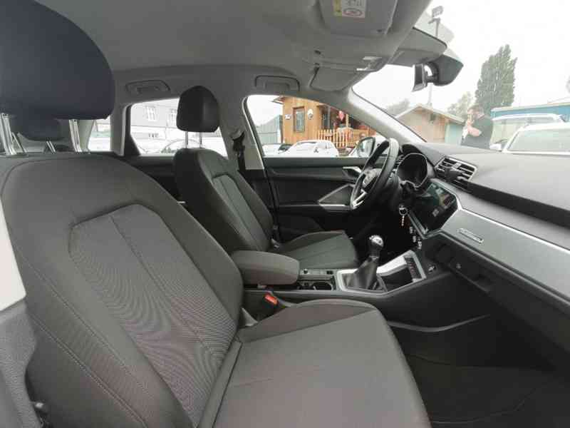 AUDI Q3 2,0TDI Quattro 72TKM DPH - foto 17
