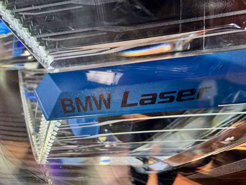 BMW X3 20d LASER, PANO, HUD, 360°, HiFi, kůže, ACC, TOP stav - foto 45