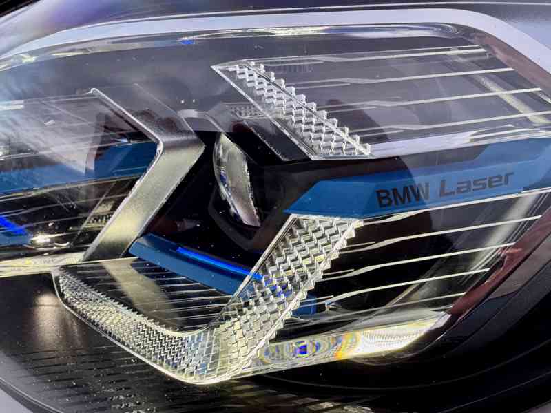 BMW X3 20d LASER, PANO, HUD, 360°, HiFi, kůže, ACC, TOP stav - foto 48