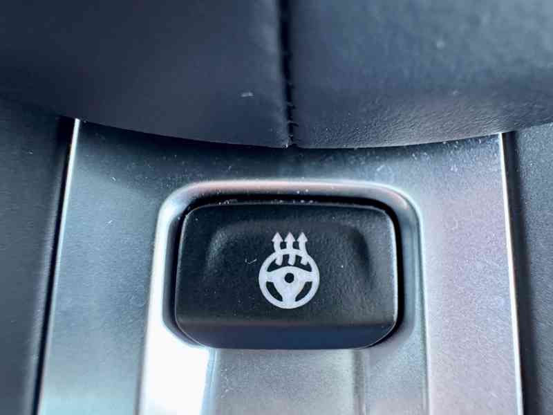 BMW X3 20d LASER, PANO, HUD, 360°, HiFi, kůže, ACC, TOP stav - foto 23