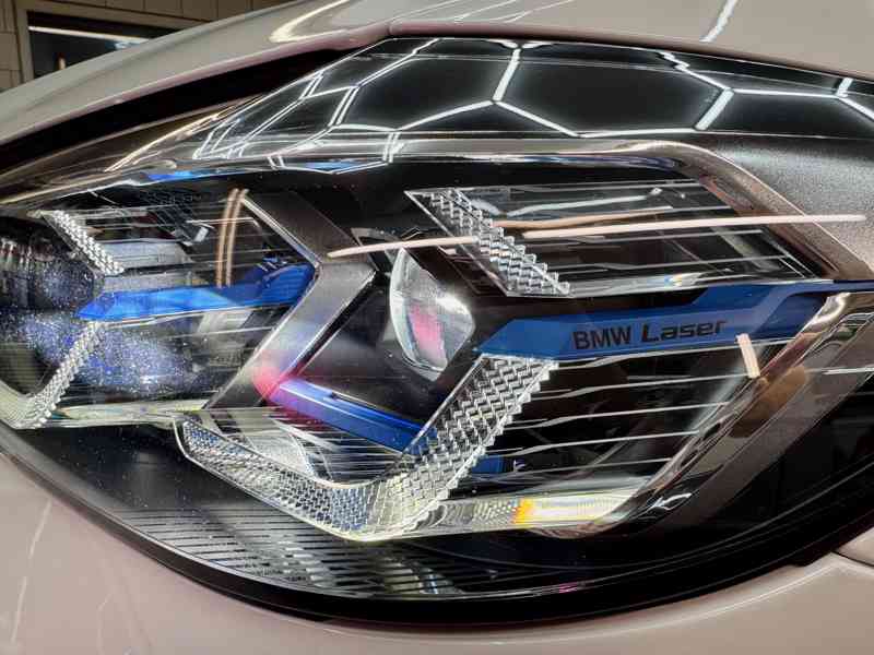 BMW X3 20d LASER, PANO, HUD, 360°, HiFi, kůže, ACC, TOP stav - foto 44