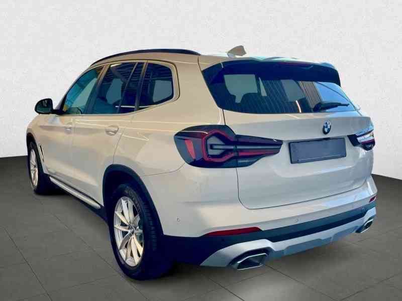 BMW X3 20d LASER, PANO, HUD, 360°, HiFi, kůže, ACC, TOP stav - foto 4
