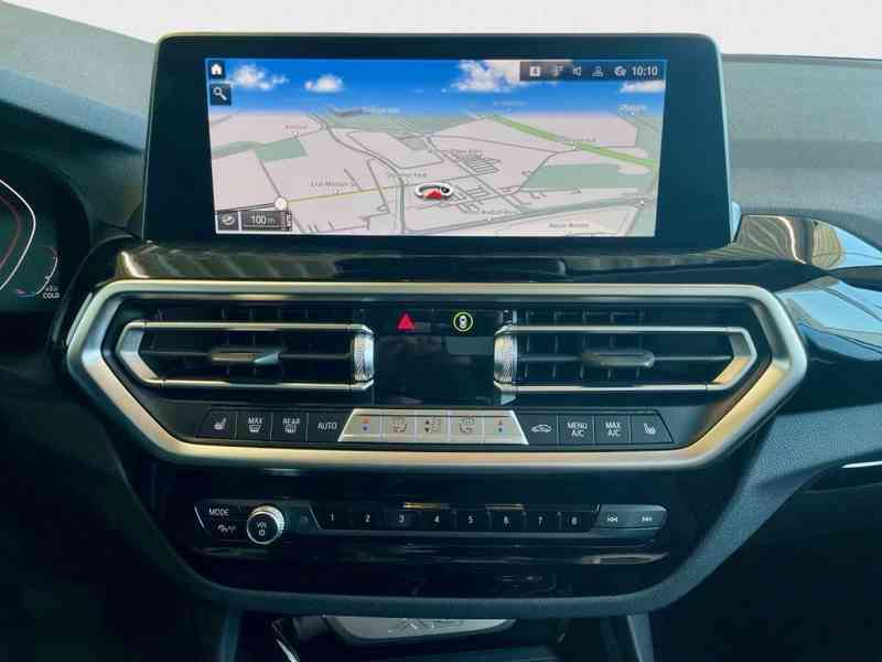 BMW X3 20d LASER, PANO, HUD, 360°, HiFi, kůže, ACC, TOP stav - foto 11