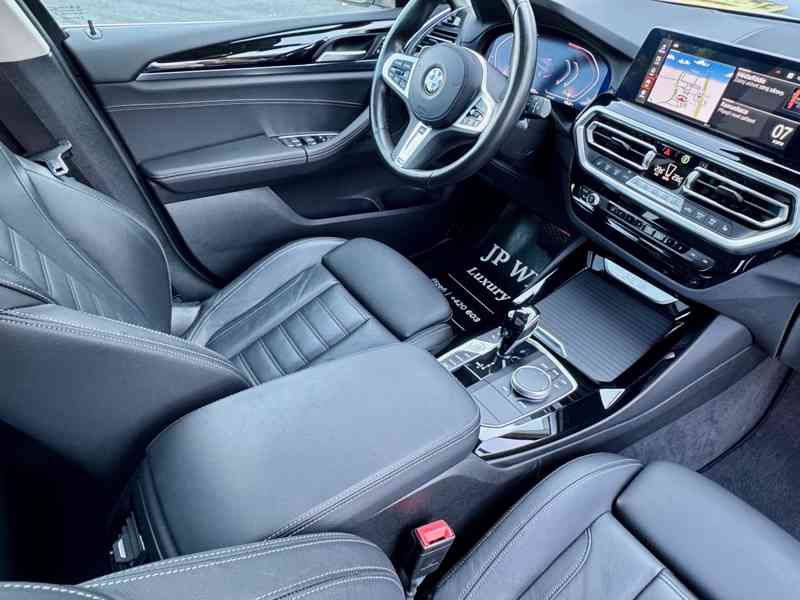 BMW X3 20d LASER, PANO, HUD, 360°, HiFi, kůže, ACC, TOP stav - foto 18