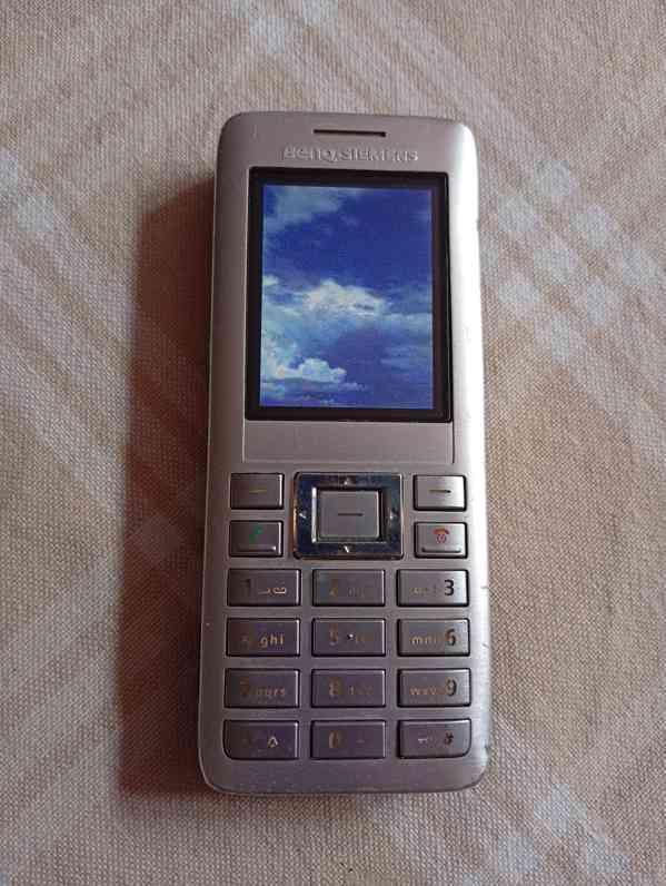 Mobilní telefon Benq-Siemens S68 - foto 3