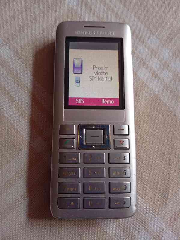 Mobilní telefon Benq-Siemens S68 - foto 2