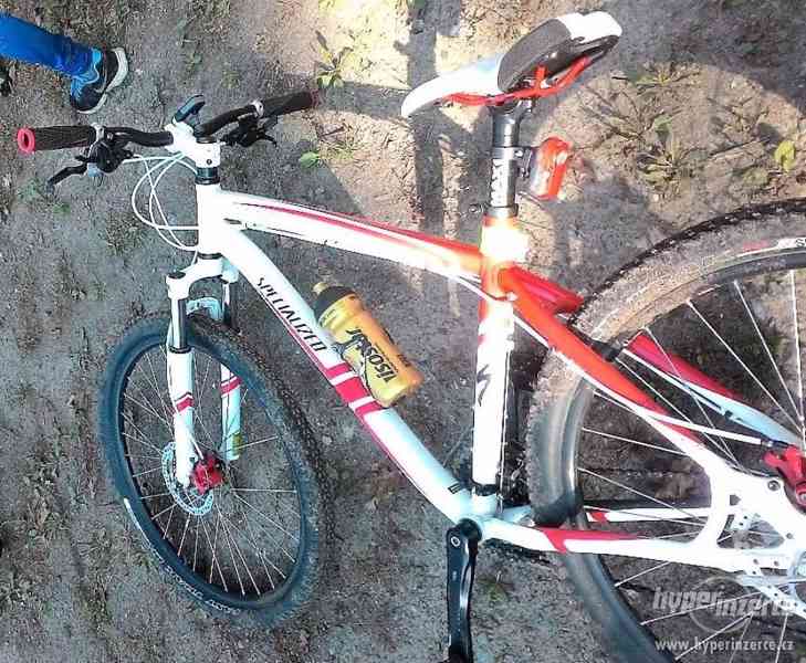 Horske kolo specialized - ukradené - foto 1