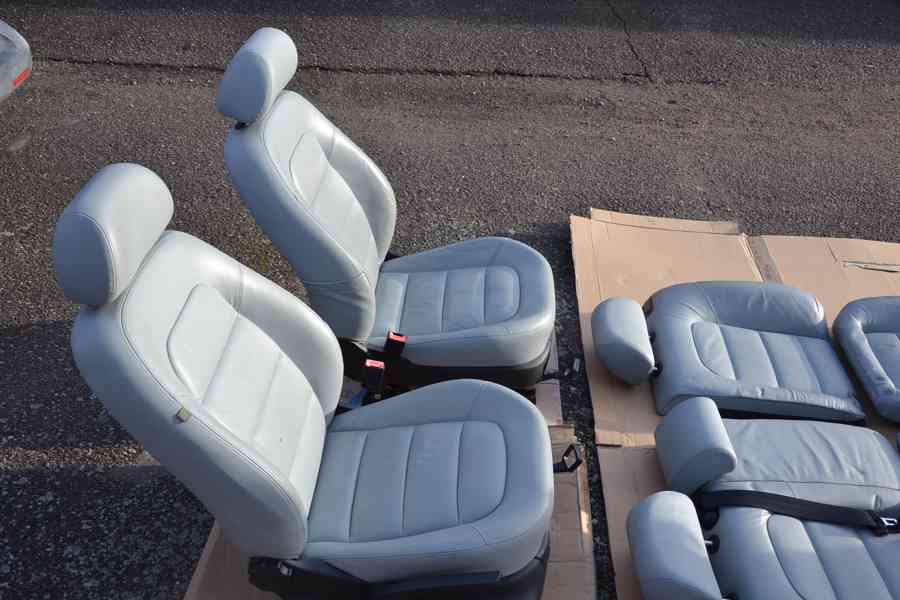 Světlé kožené sedačky Š.Fabia 100 Edition, vyhřívané,Airbagy - foto 3