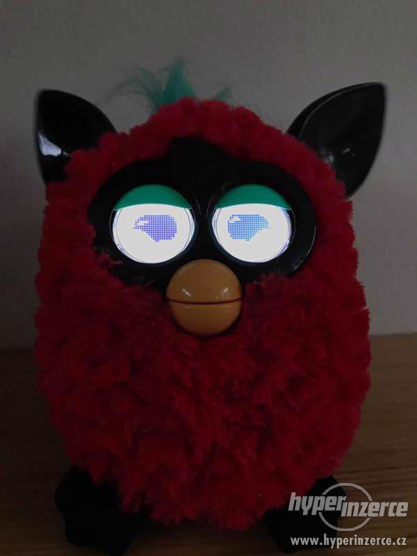 Elektronická hračka Furby - foto 1