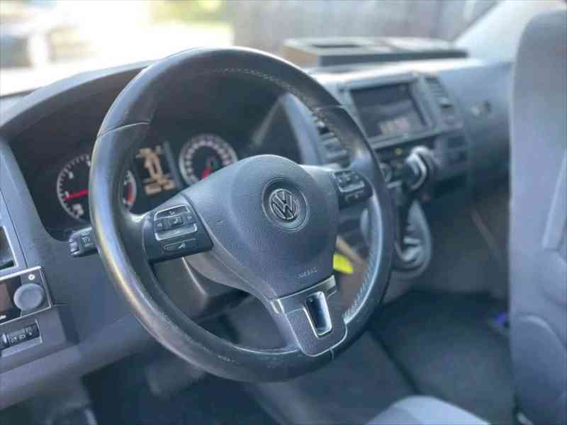 Volkswagen Multivan 2,0   Startline Special T5. TDI DSG - foto 12