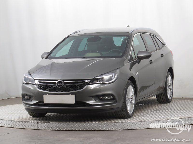 Opel Astra 1.4, benzín, r.v. 2018 - foto 1