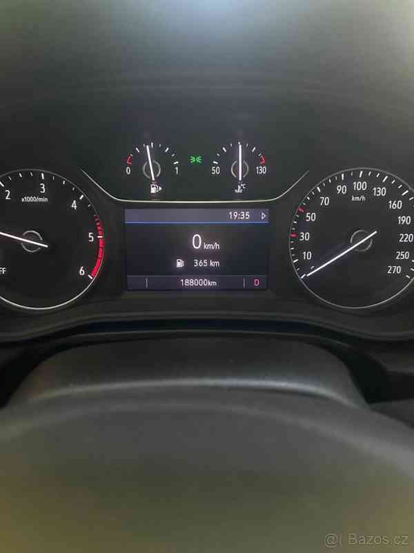 Opel Insignia 1,6 - foto 6