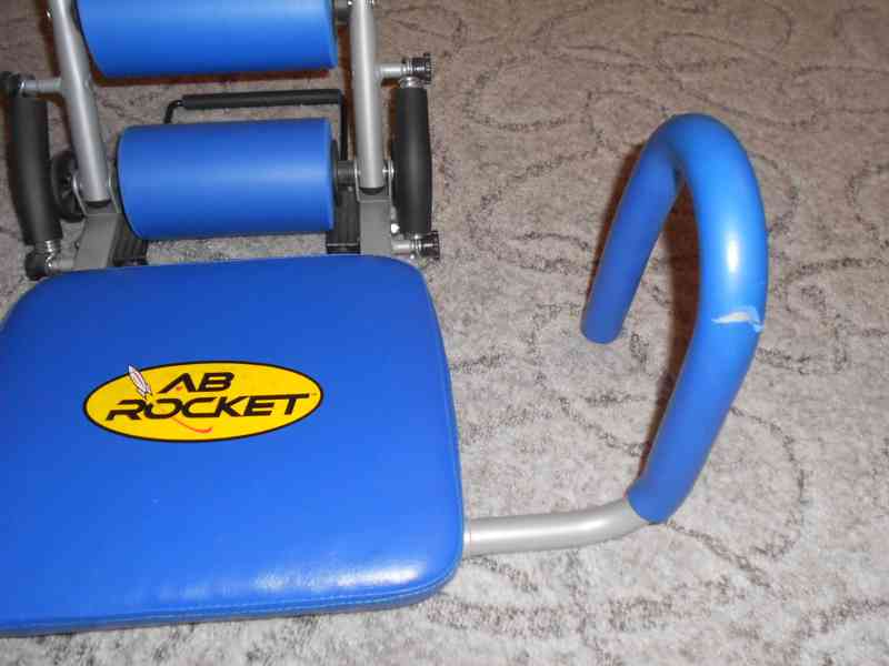 posilovač břišních partií - foto 3