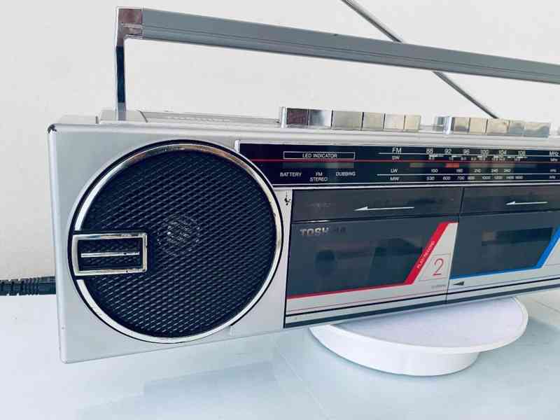 Radiomagnetofon Toshiba RT-8035, rok 1986 - foto 2