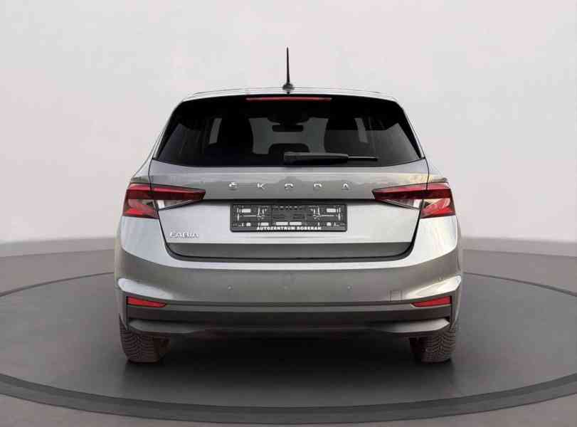 Škoda Fabia Ambition DSG - foto 7