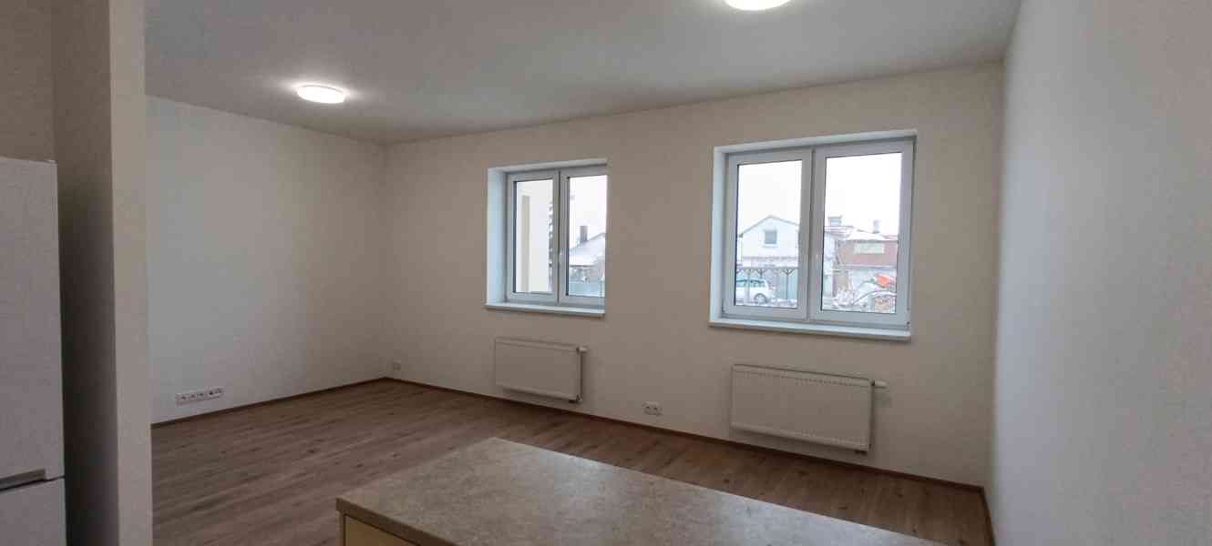 Prodej nového bytu 2+kk se zahrádkou, okr. Znojmo - foto 16