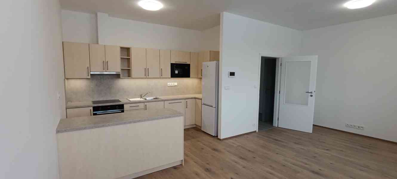 Prodej nového bytu 2+kk se zahrádkou, okr. Znojmo