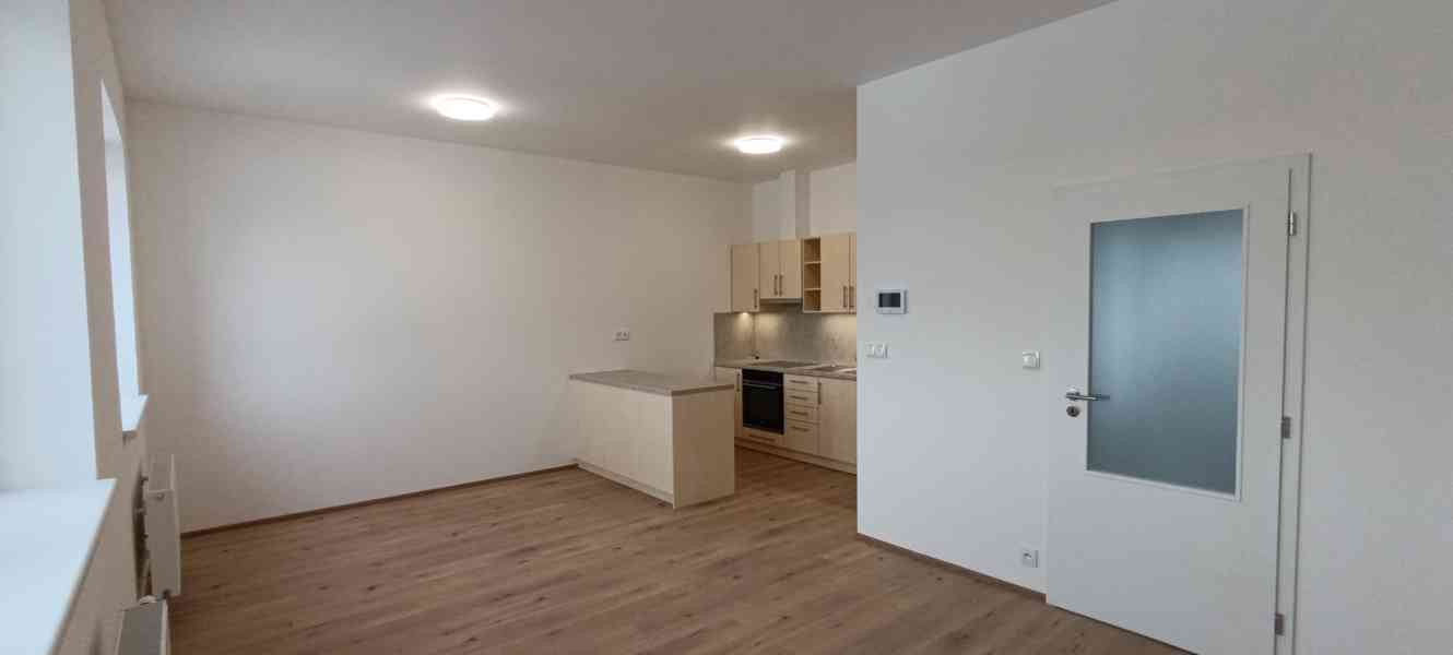 Prodej nového bytu 2+kk se zahrádkou, okr. Znojmo - foto 2