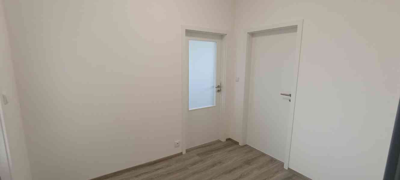 Prodej nového bytu 2+kk se zahrádkou, okr. Znojmo - foto 13