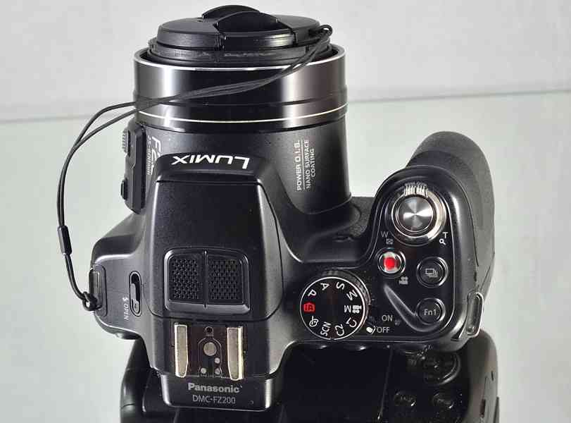 Panasonic Lumix DMC-FZ200 24x Op.Zoom*Full HDV*BAG - foto 8