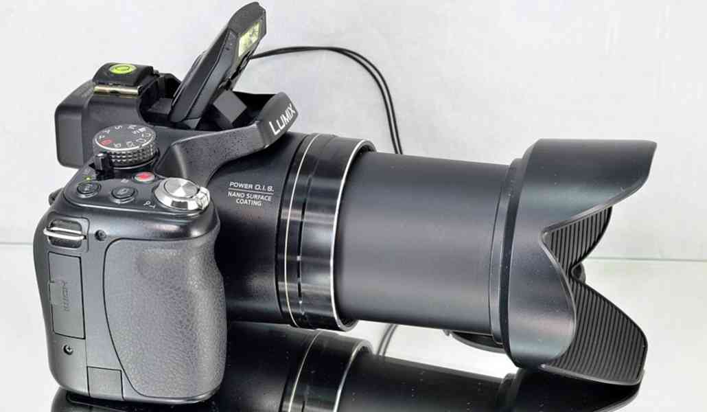 Panasonic Lumix DMC-FZ200 24x Op.Zoom*Full HDV*BAG - foto 9