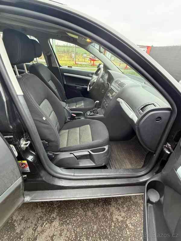 Škoda Octavia 2,0   II scout 4X4 combi tdi - foto 13