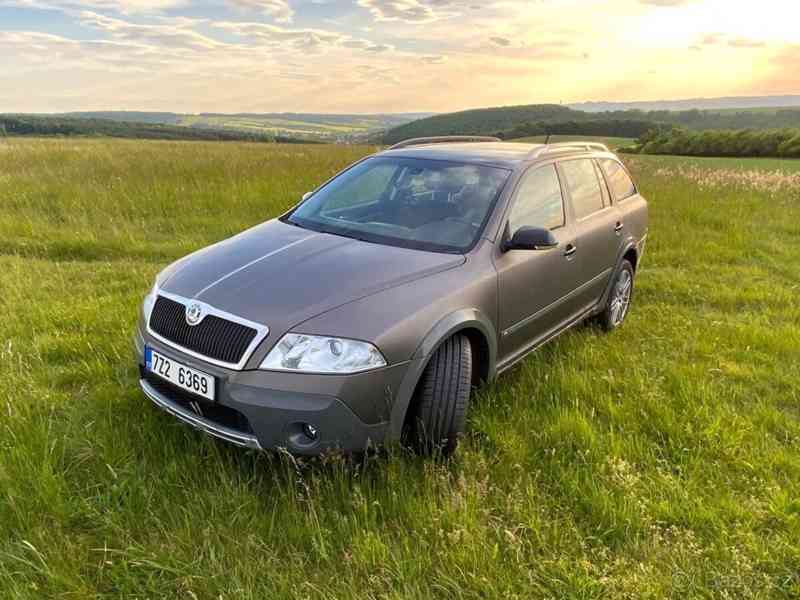 Škoda Octavia 2,0   II scout 4X4 combi tdi - foto 2