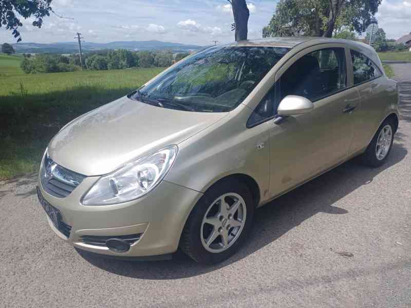Opel Corsa D 1.2 59Kw RV. 2009 naj.119tis. - NOVÁ STK - foto 10