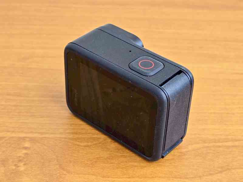 GoPro Hero 10 Black, duální nabíječka, baterie - foto 3