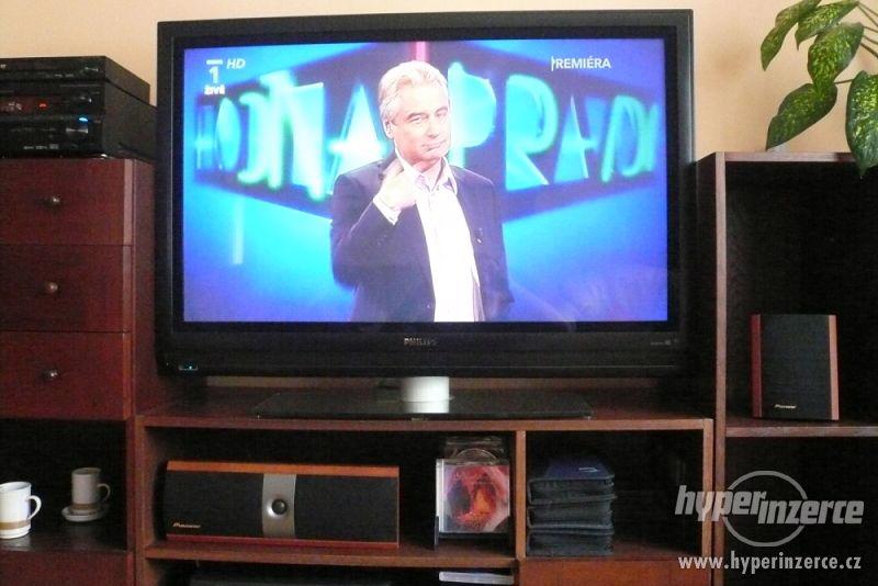 Plasma Philips 42PFP5332/10, 107 cm + HD satelitní přijímač - foto 2