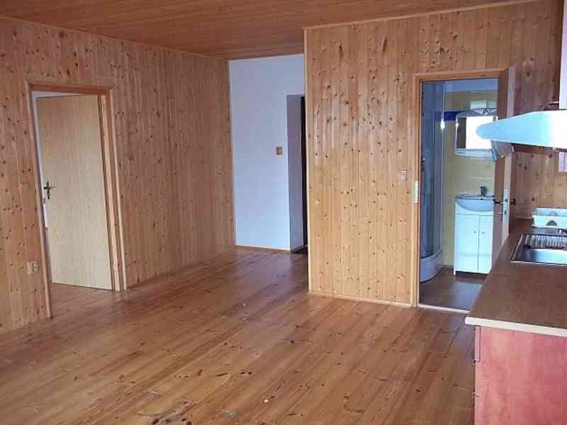 Pronajmu byt 2+kk, 60 m2, KNĚŽNICE u Jičína, JEN PRO 1 OSOBU - foto 4