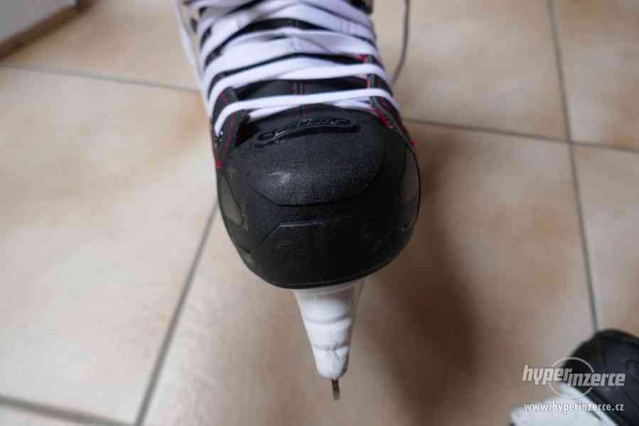 Brusle pánské Bauer Supreme Score Skate SR velikost 42 - foto 5