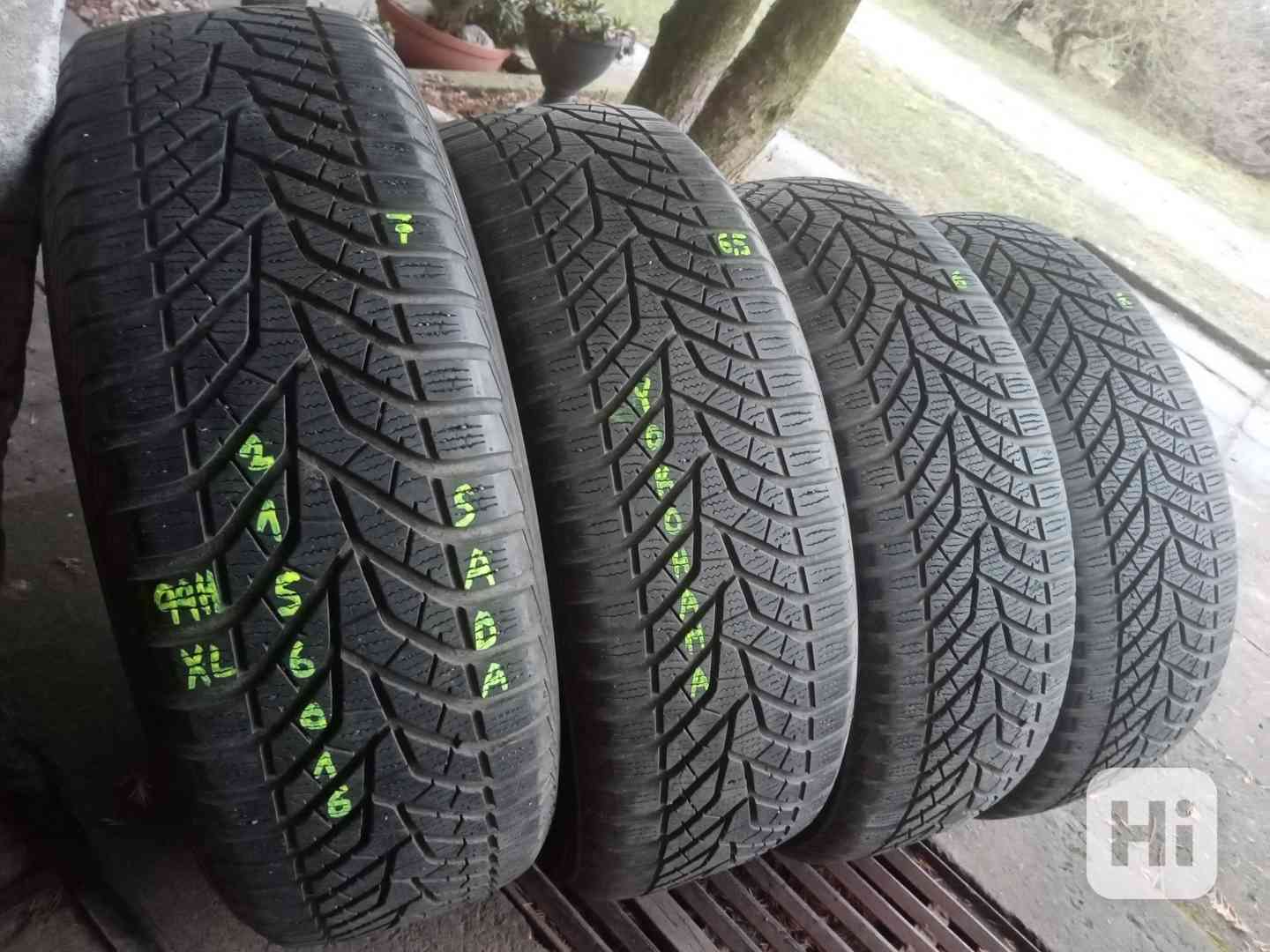 Zimní pneu 4kusy 215/60/16 vzorek 90% YOKOHAMA - dobírka - foto 1