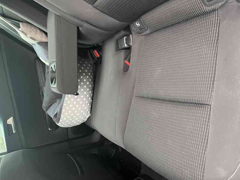 Kia Sportage 1,6 T-GDI 130kw - foto 15