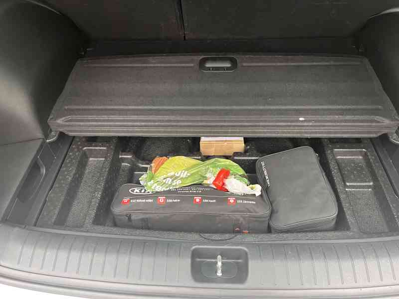 Kia Sportage 1,6 T-GDI 130kw - foto 21