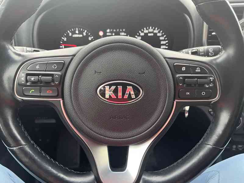 Kia Sportage 1,6 T-GDI 130kw - foto 11