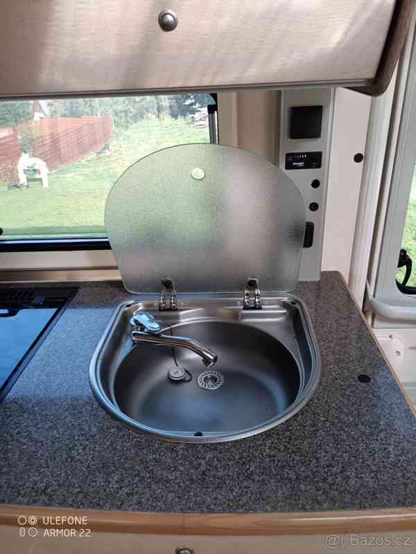Ostatní Prodám karavan Fendt 650 dvouo - foto 12