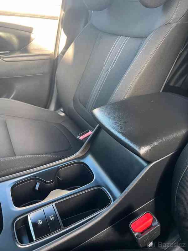 Hyundai Tucson 1,6   T-GDI 110 kW|76 tis. km - foto 14
